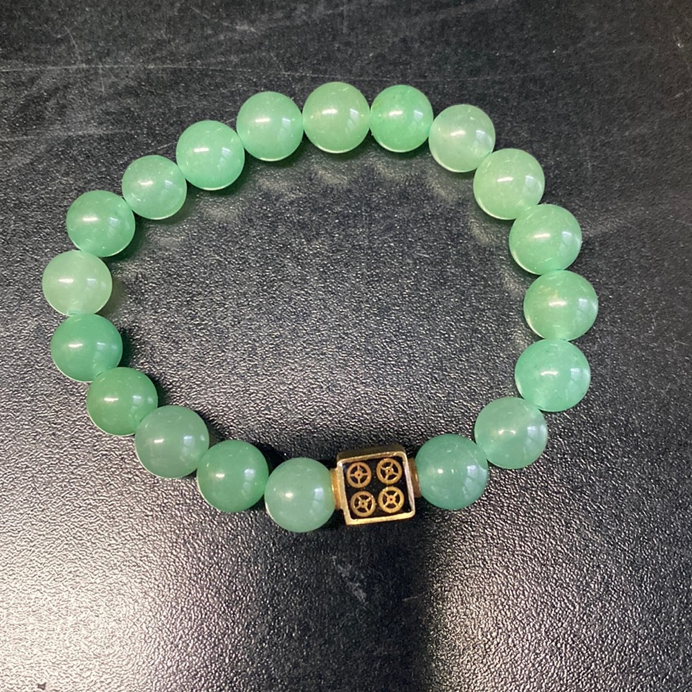 Aventurine Bead Bracelet//Light Green + Gold